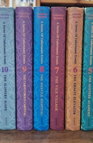 A Series Of Unfortunate Events vols 1-13 : Lemony Snicket